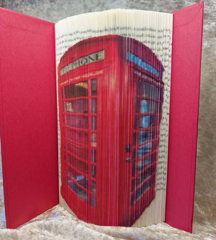 Ausstellung - Kreative Buchkunst